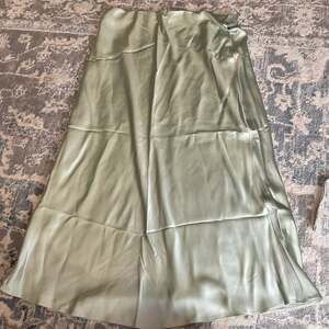 ASOSsatin midi skirt in seafoam green